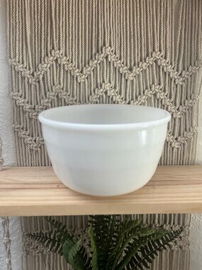 Vintage General Electric Milk Glass Mixing Bowl